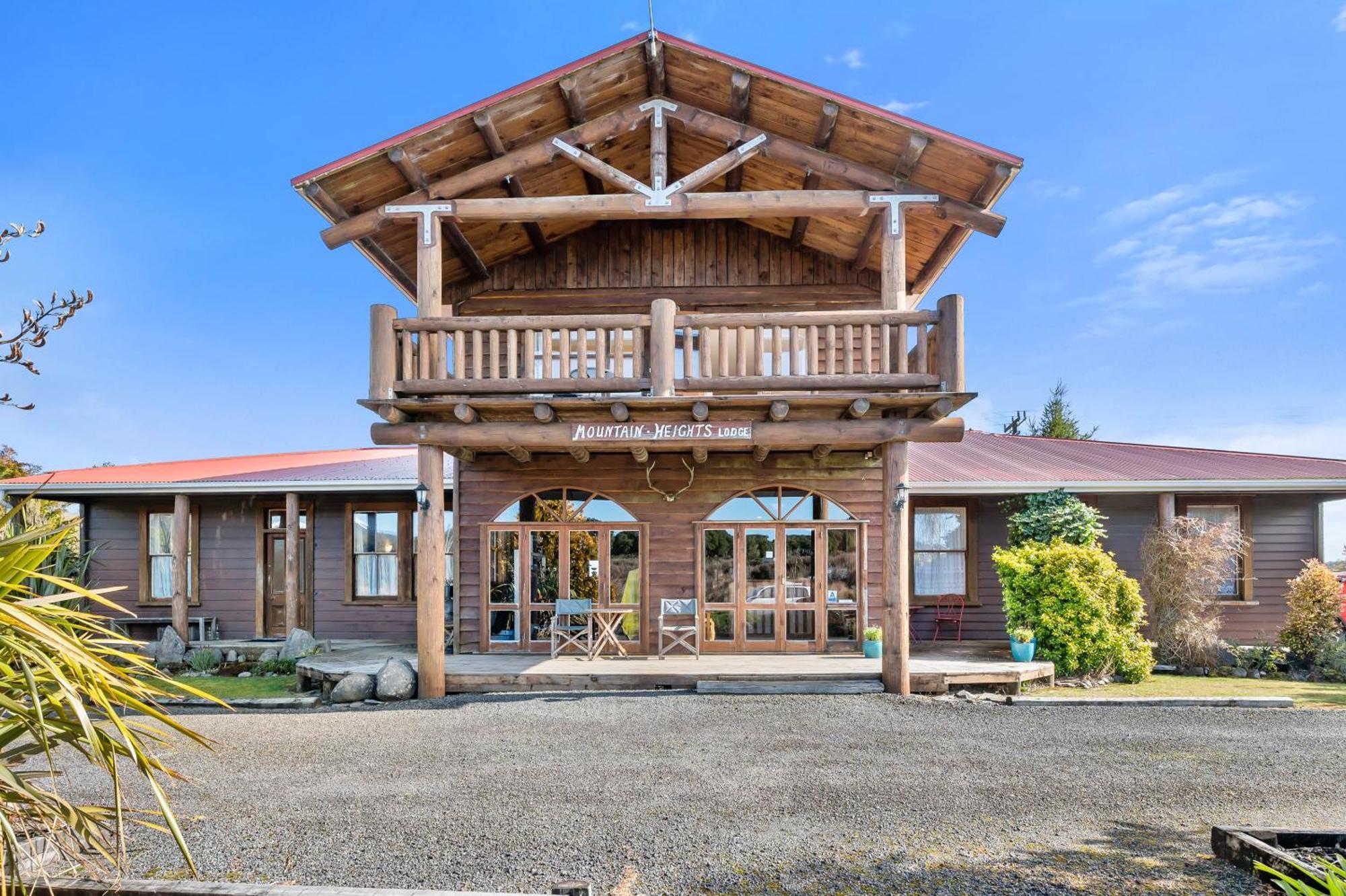 Mountain Heights Lodge National Park Exterior photo